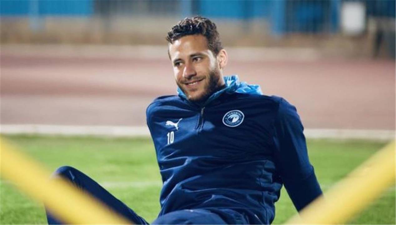 بيراميدز يتمسك برمضان صبحي ويواصل البحث عن بديل ماييلي